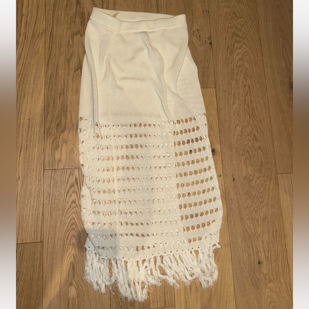 DEVON WINDSOR Nikki Skirt In White size medium